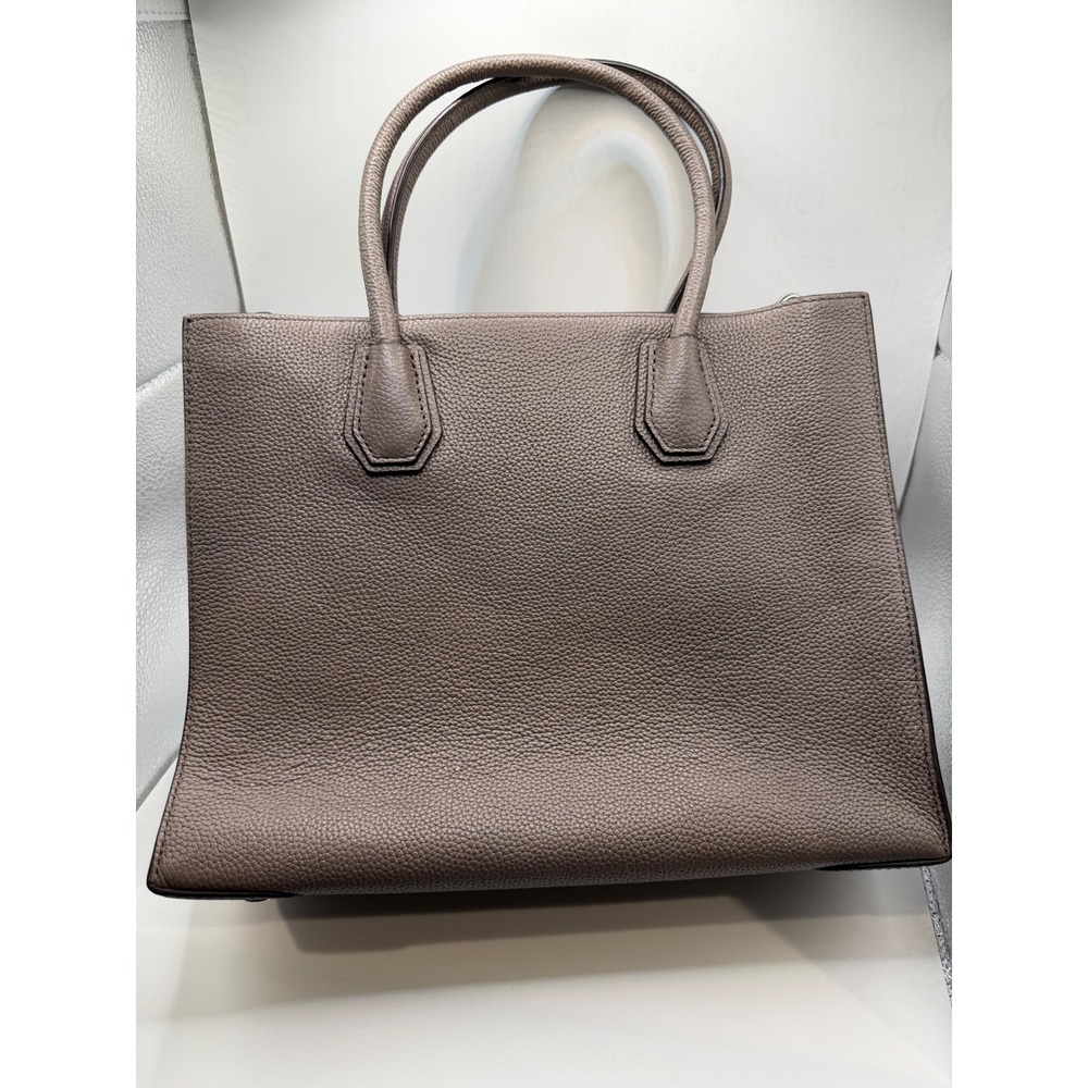 Michael Kors Tote Bag Pebble Leather Taupe Shoulder Bag Gold Tone Hardware - Picture 2 of 10